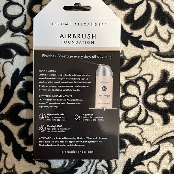 ‼️NWT‼️Airbrush Foundation - Picture 2 of 4
